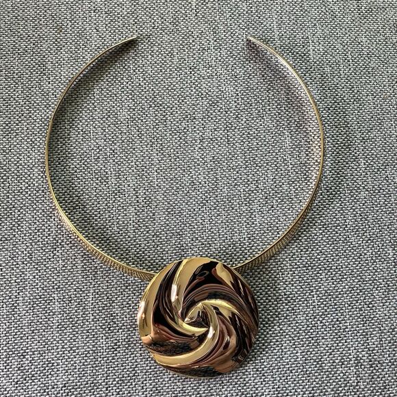 Vintage 80's Torque Choker Necklace Statement Gold Swirl Y2K Glam - Picture 3 of 8